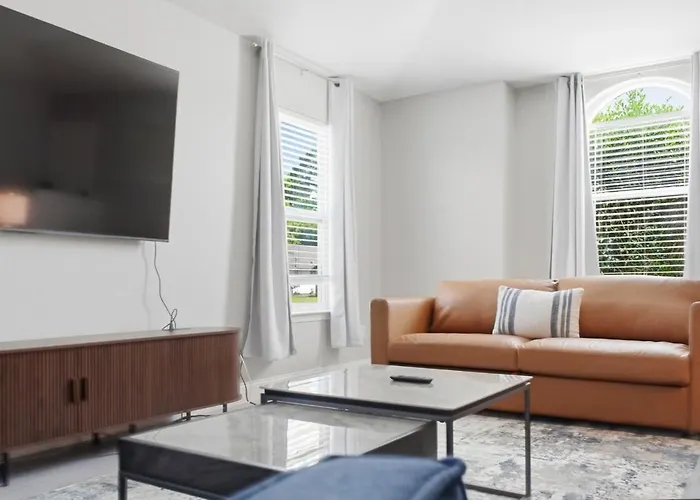 Pensacola, Nas, Beaches, Game And Workspace * Pensacola