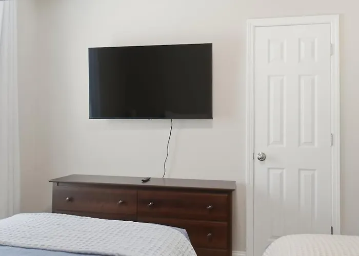 Pensacola, Nas, Beaches, Game And Workspace Holiday home *